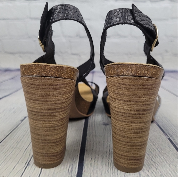 TYCHE | strappy leather open toe heeled sandals - Picture 6 of 10